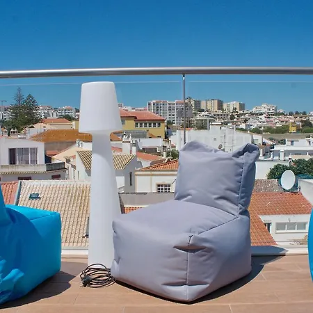 Topcity & Auberge de jeunesse *