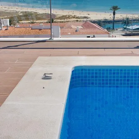 Hostal Topcity &