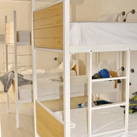 Topcity & Auberge de jeunesse *