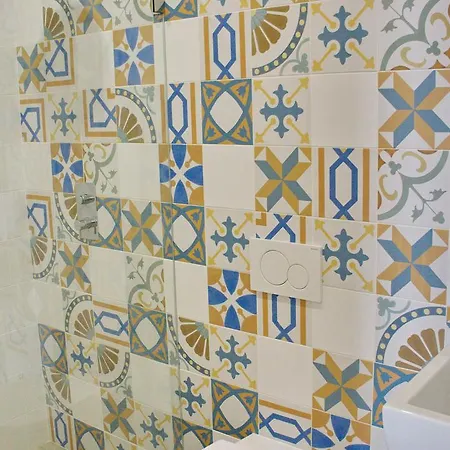 Topcity & Хостел Лагуш